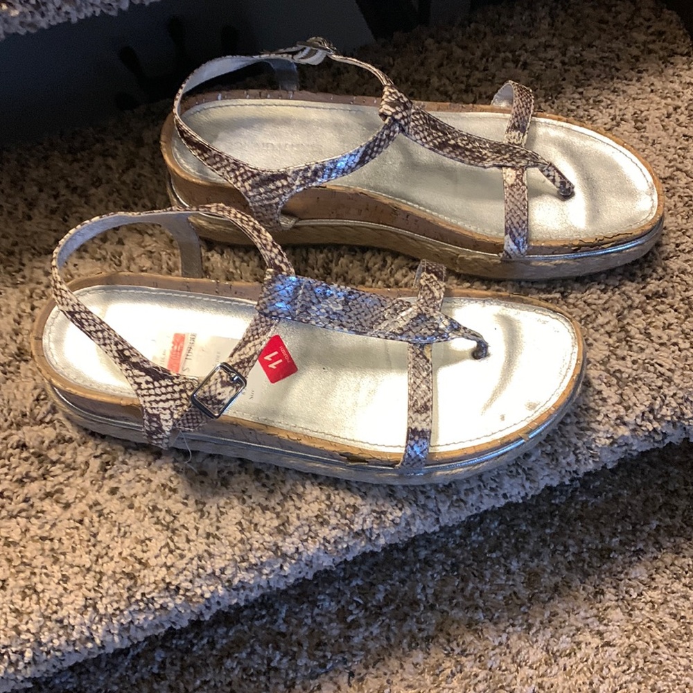 Donald J Pliner wedge sandal.  Size 11